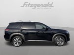 2024 Nissan Pathfinder SL 4WD