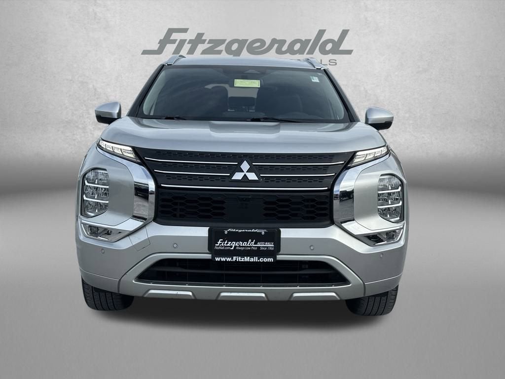 2022 Mitsubishi Outlander SEL Special Edition 2WD