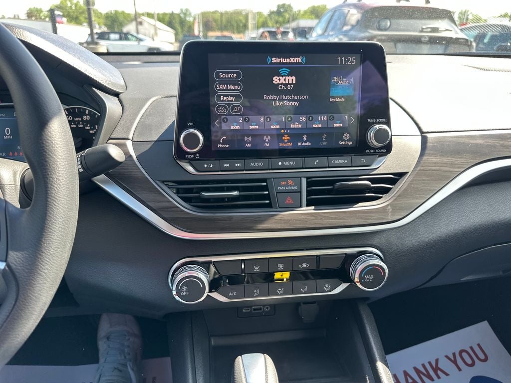 2026 Nissan Altima SV