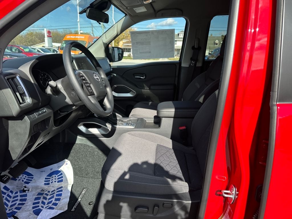 2026 Nissan Frontier Crew Cab SV