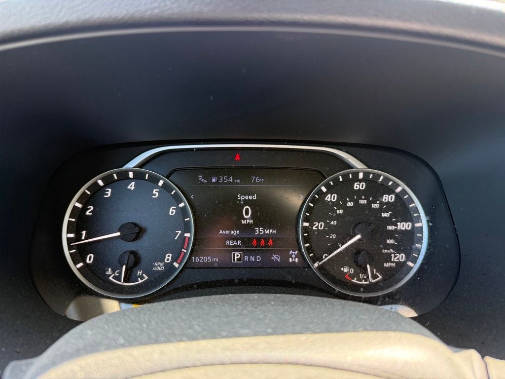 2024 Nissan Frontier SV