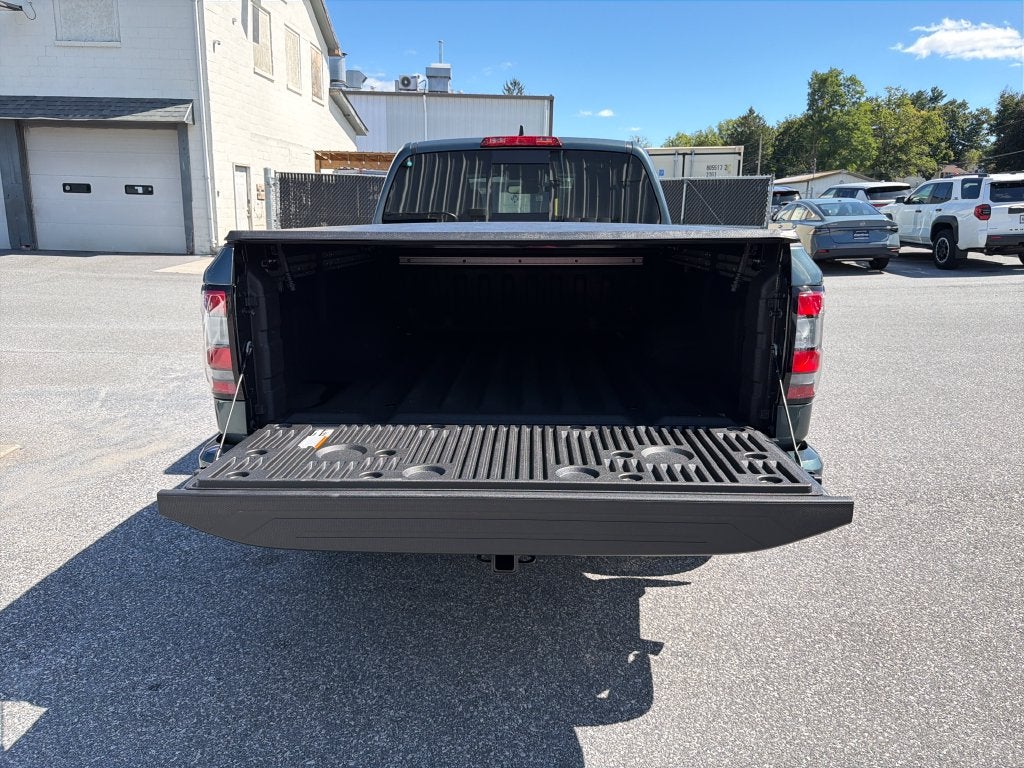 2027 Nissan Frontier Crew Cab PRO-4X® Long Bed