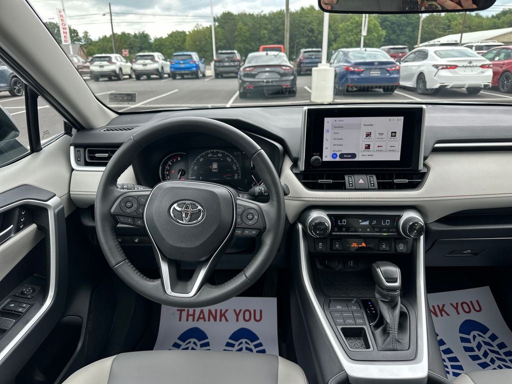 2025 Toyota RAV4 XLE Premium