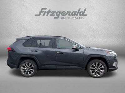 2022 Toyota RAV4 XLE Premium