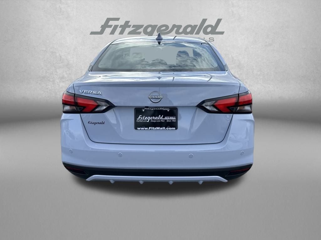 2025 Nissan Versa SV