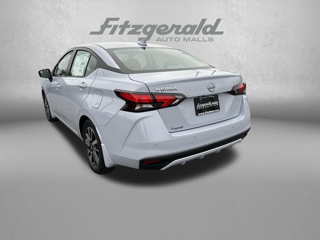 2025 Nissan Versa SV