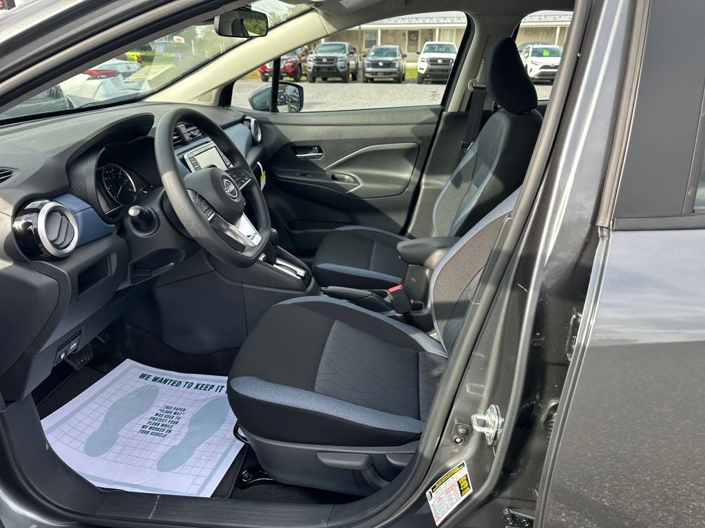 2025 Nissan Versa SV
