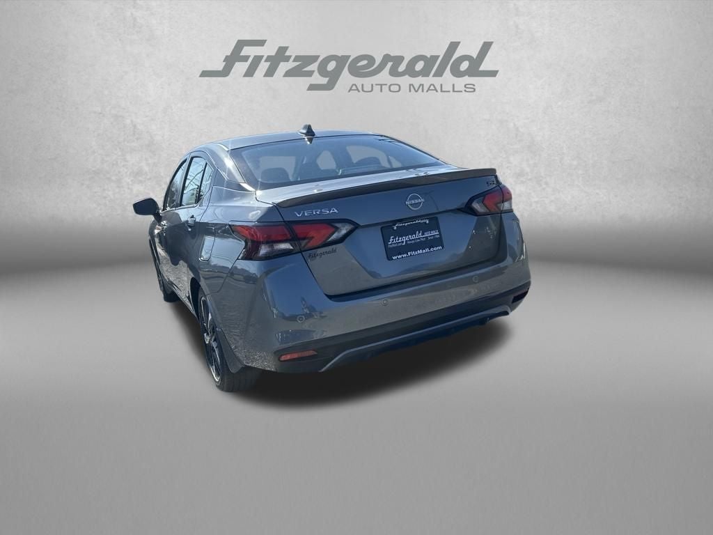 2025 Nissan Versa SR