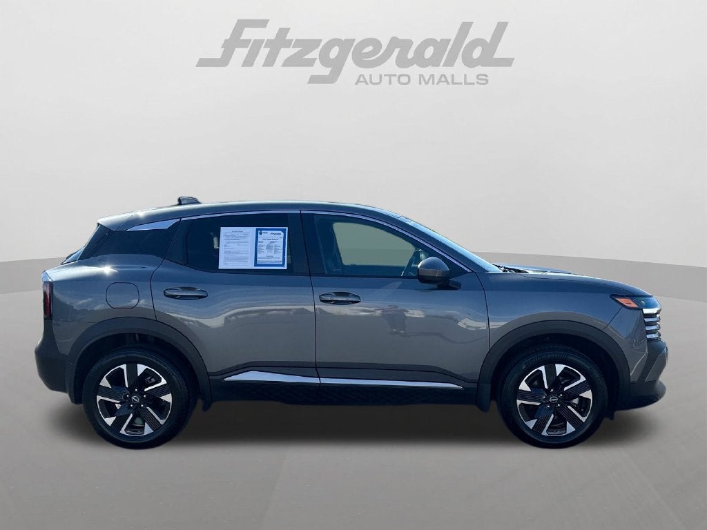 2025 Nissan Kicks SV