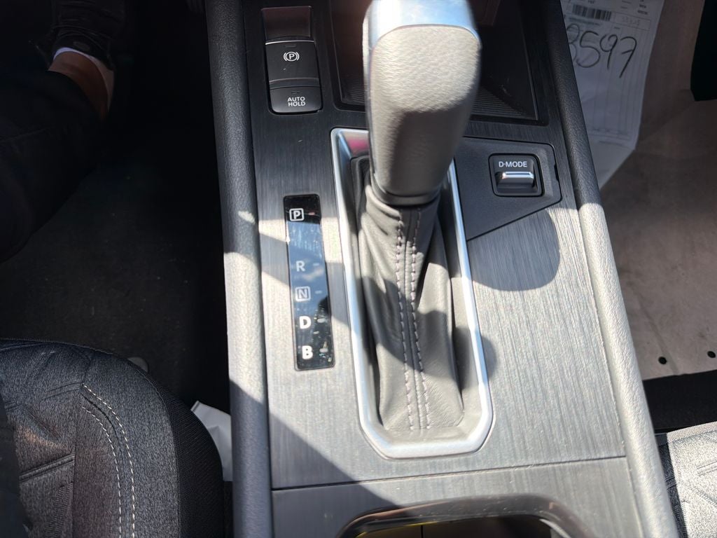 2027 Nissan Kicks SV