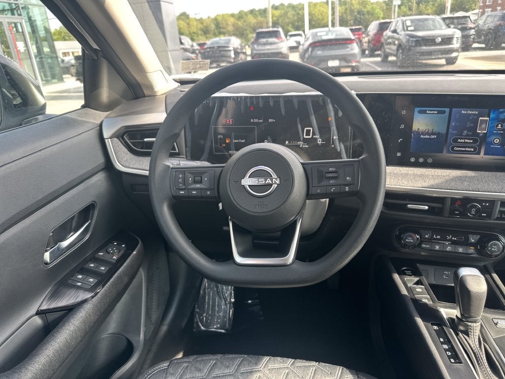 2027 Nissan Kicks SV