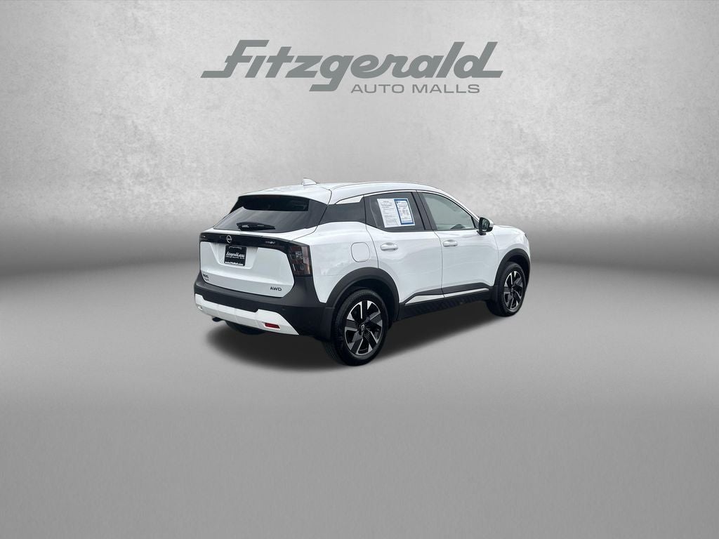 2025 Nissan Kicks SV