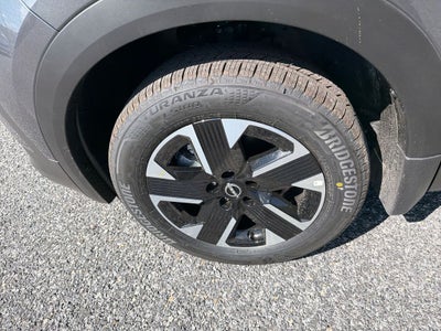 2027 Nissan Kicks SV