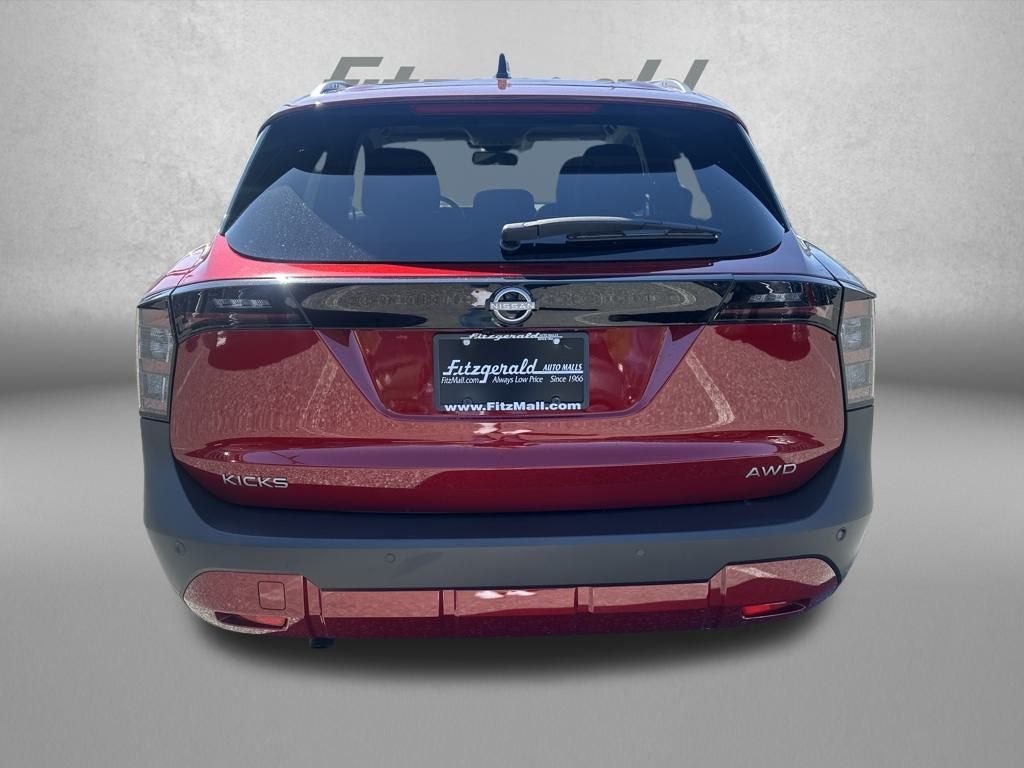 2026 Nissan Kicks SV