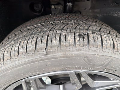 2027 Nissan Kicks SR