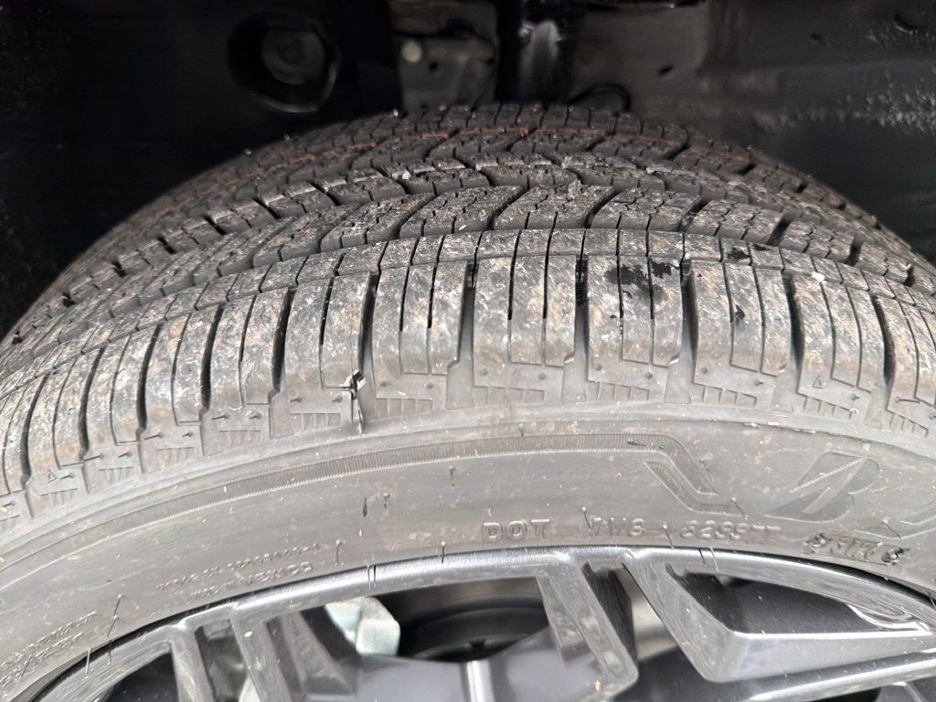 2027 Nissan Kicks SR