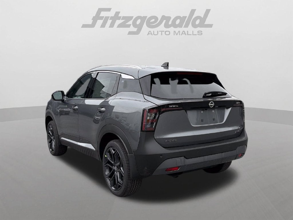 2027 Nissan Kicks SR