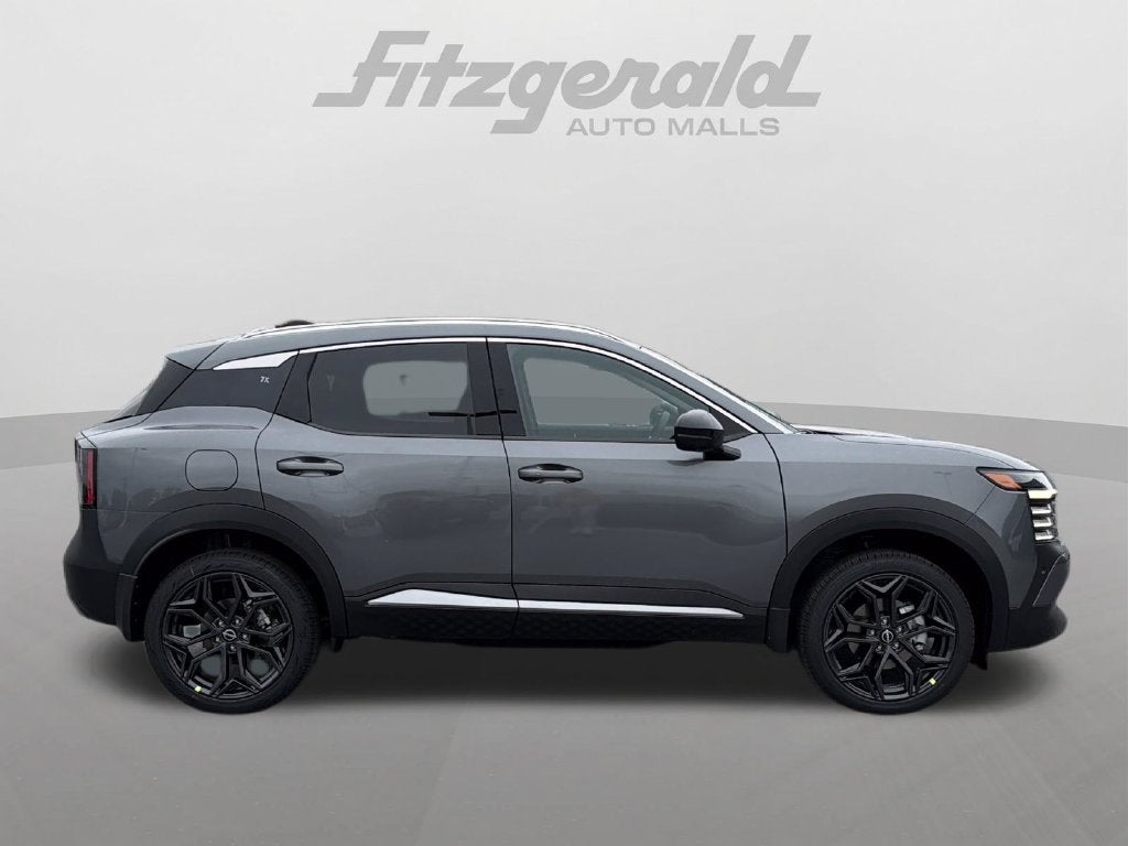 2027 Nissan Kicks SR
