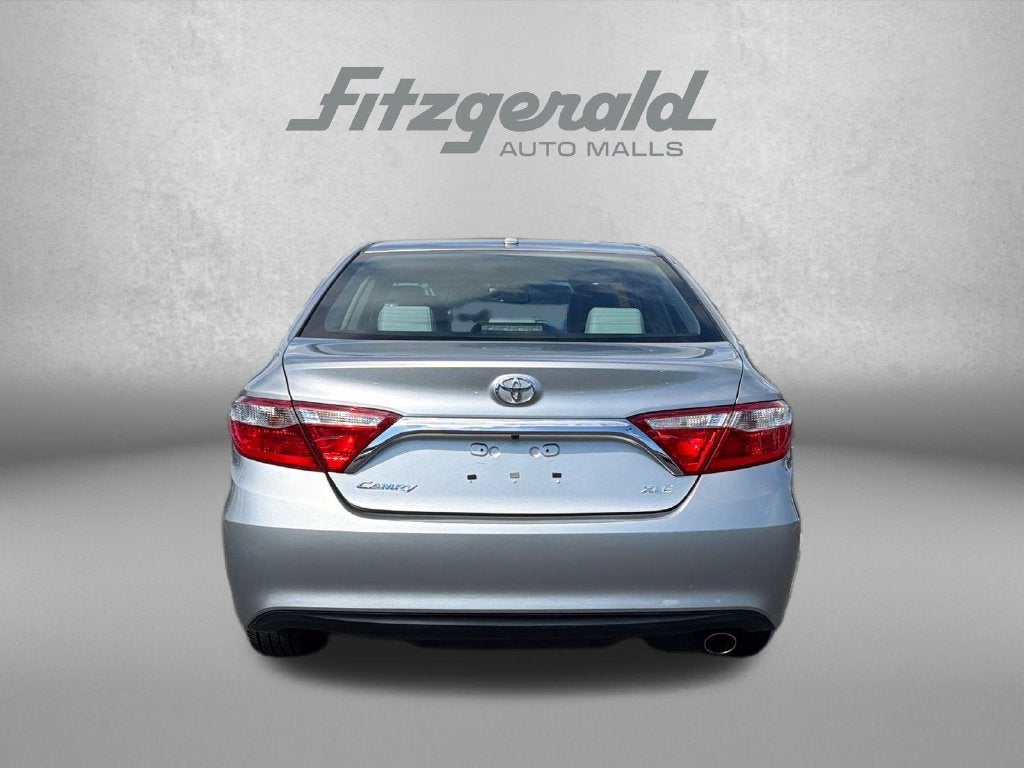 2016 Toyota Camry XLE