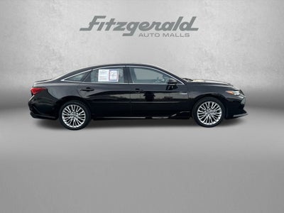 2020 Toyota Avalon Hybrid Limited