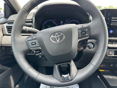 2025 Toyota Camry XLE