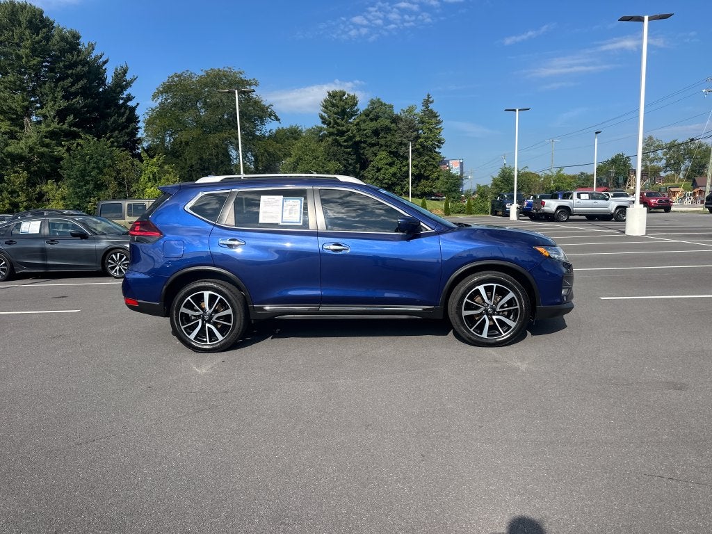 2020 Nissan Rogue SL