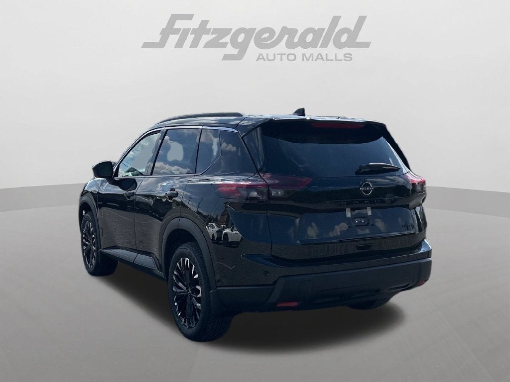 2026 Nissan Rogue Dark Armor™
