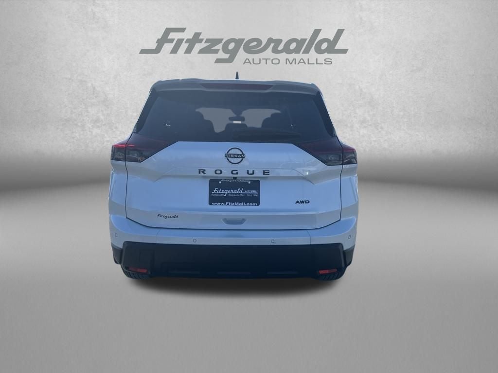 2026 Nissan Rogue Dark Armor™