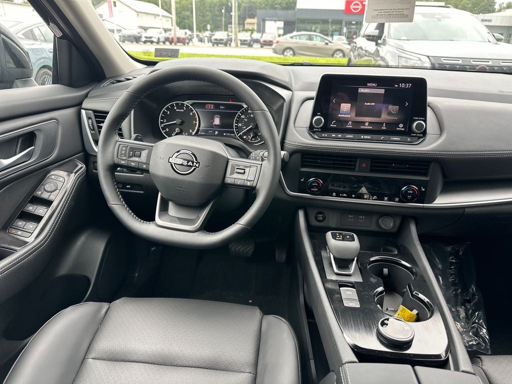 2026 Nissan Rogue Dark Armor™
