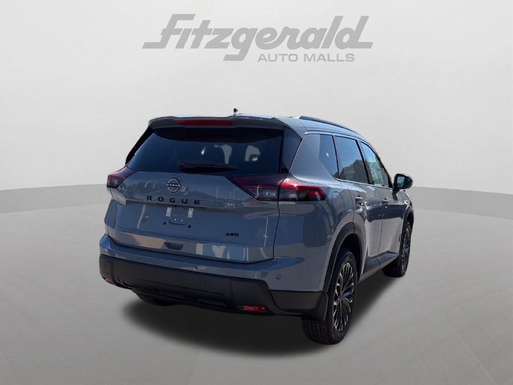 2026 Nissan Rogue Dark Armor™