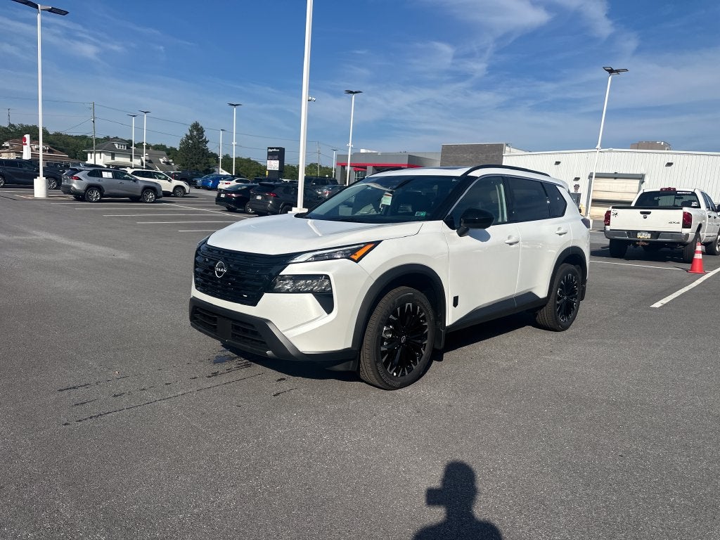 2026 Nissan Rogue Dark Armor™