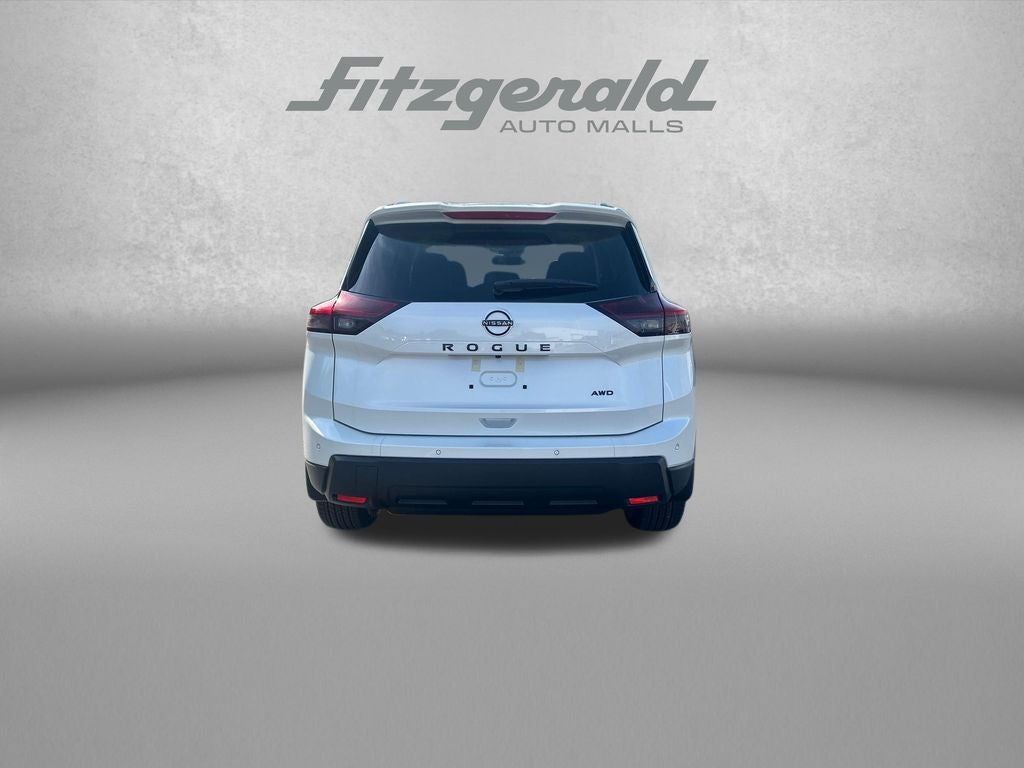 2026 Nissan Rogue Dark Armor™