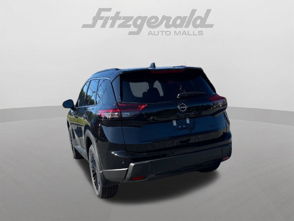 2026 Nissan Rogue Dark Armor™