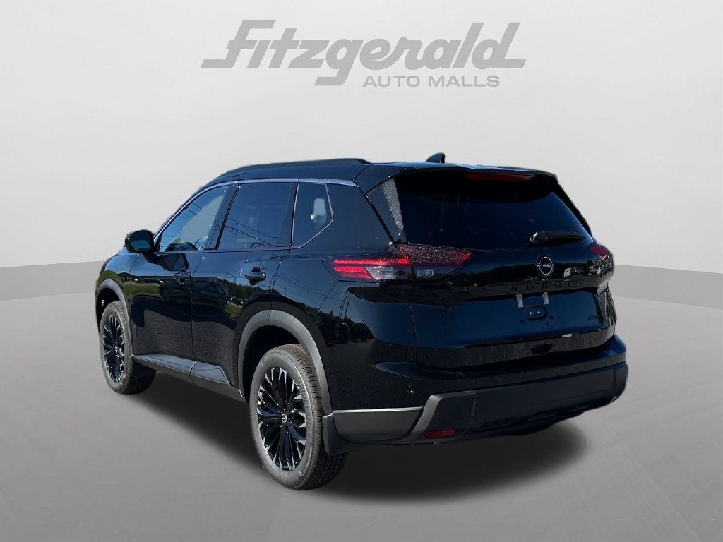 2026 Nissan Rogue Dark Armor™