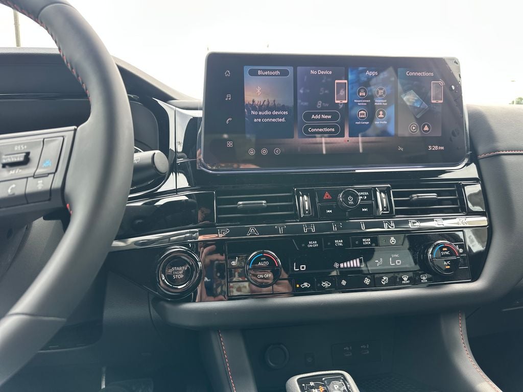 2026 Nissan Pathfinder Rock Creek®