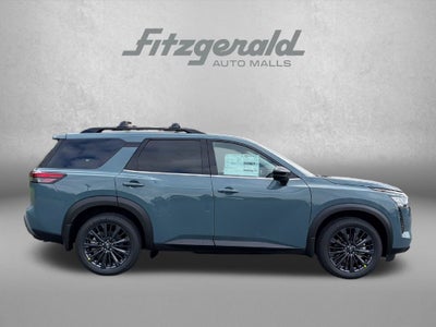 2026 Nissan Pathfinder SL