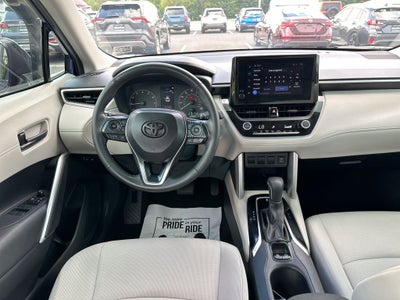 2023 Toyota Corolla Cross LE