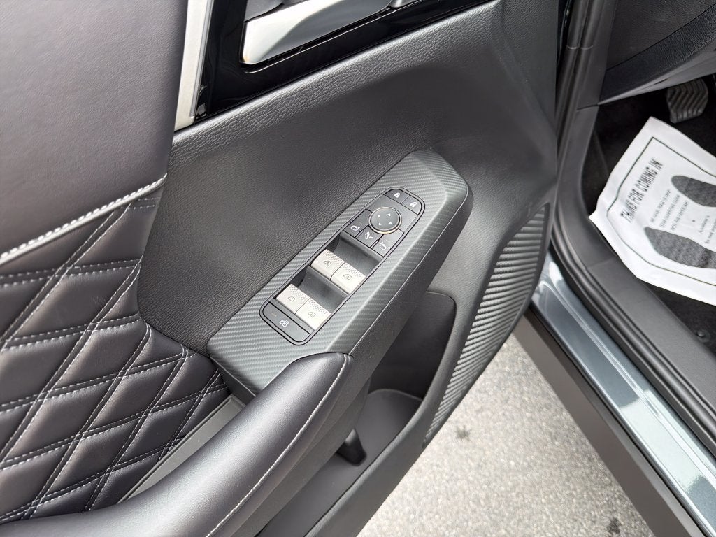 2026 Nissan Rogue Plug-In Hybrid Platinum