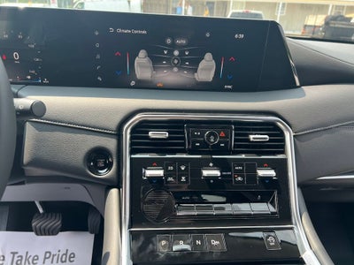 2025 Nissan Armada SV