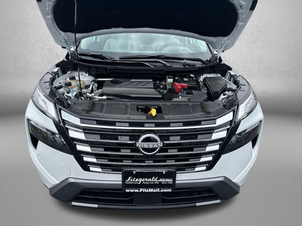 2025 Nissan Rogue SL