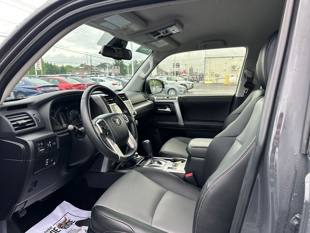 2024 Toyota 4Runner SR5 Premium