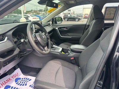 2019 Toyota RAV4 Hybrid XLE