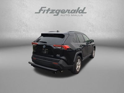 2019 Toyota RAV4 Hybrid XLE