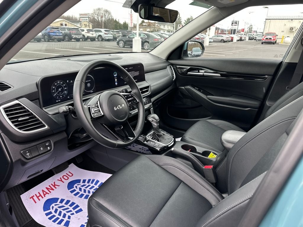 2025 Kia Seltos EX