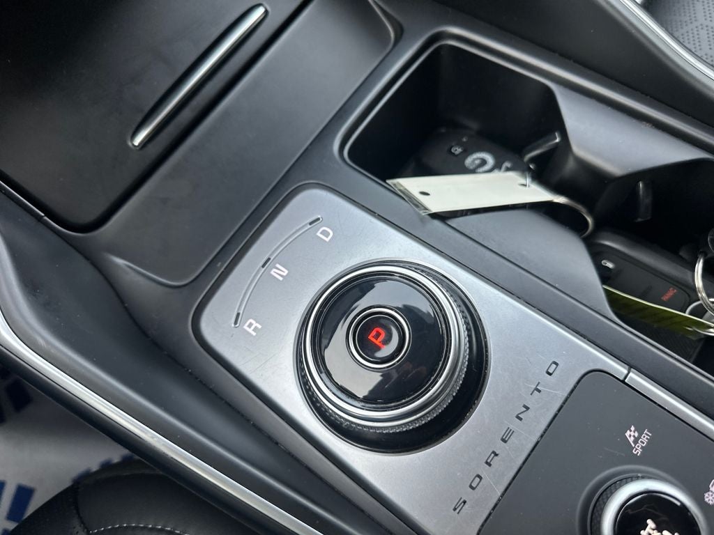 2022 Kia Sorento Hybrid S