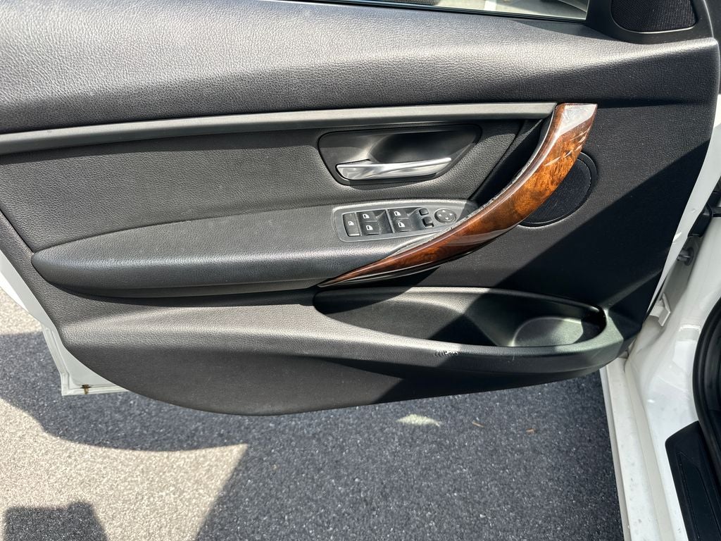 2015 BMW 3 Series 328i xDrive