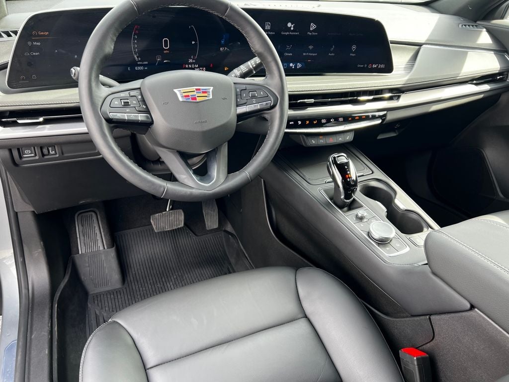 2024 Cadillac XT4 Premium Luxury