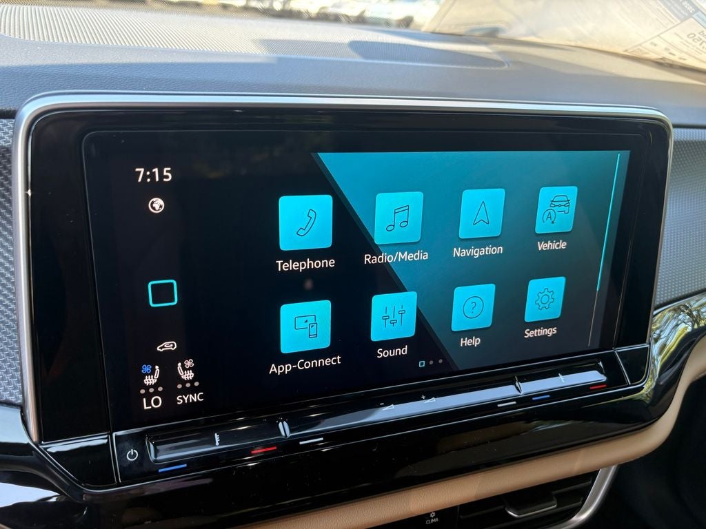 2026 Volkswagen Atlas Cross Sport 2.0T SEL