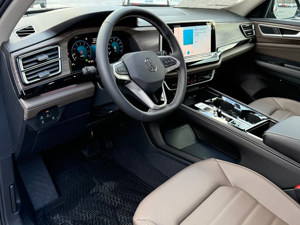 2026 Volkswagen Atlas 2.0T SEL