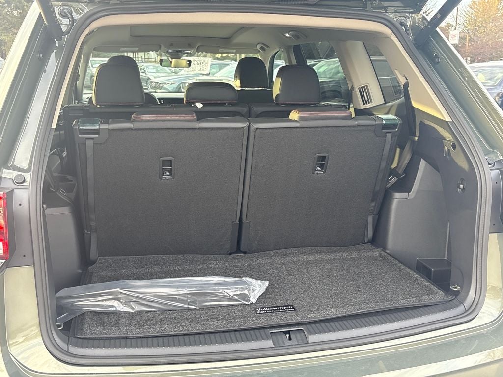 2026 Volkswagen Atlas 2.0T Peak Edition